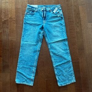 Gap women’s loose mid-rise jeans